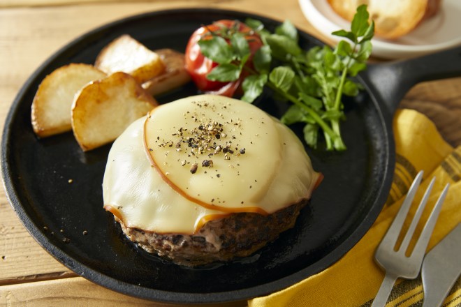 スモークスライスチーズハンバーグ
